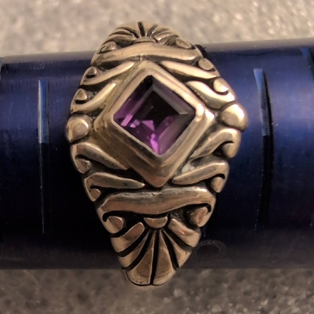 Sterling Silver Amethyst Gemstone Ring Size 7.75